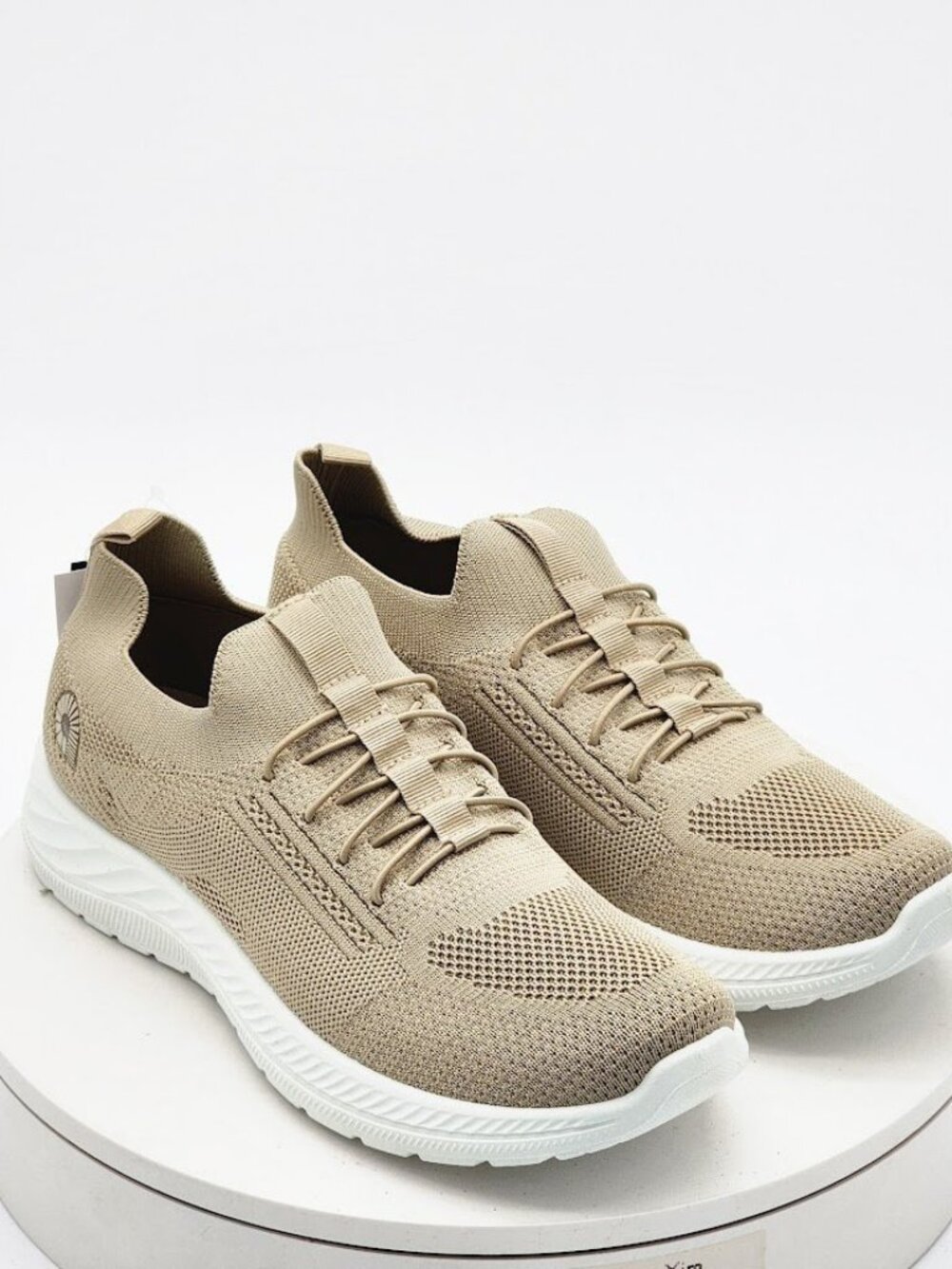 Akademiks Flux-01 Men’s Tan Knit Lightweight Casual Sneakers Size 9 M New